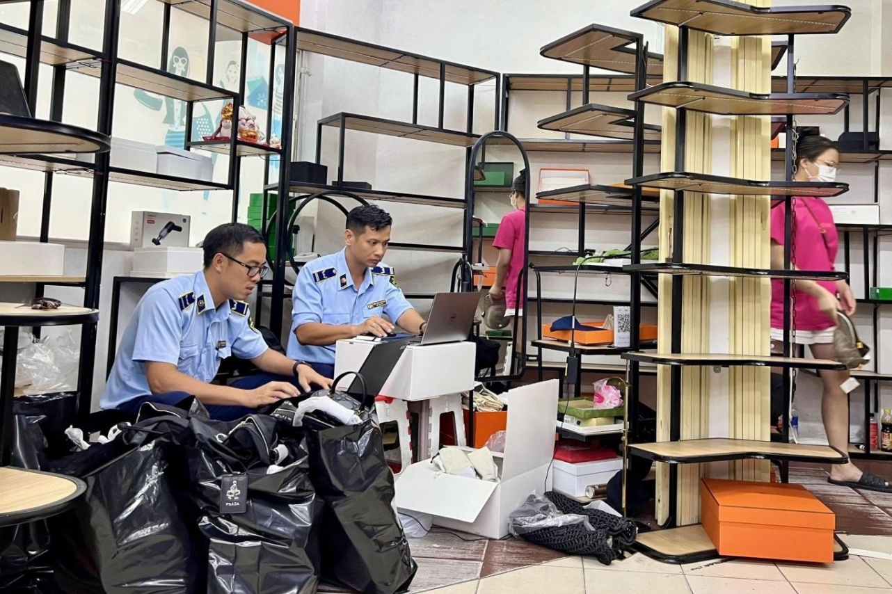 TP HCM: “Cuộc chiến” với hàng giả
