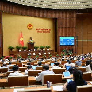 Quốc hội thông qua Luật sửa đổi 8 luật tài chính, đầu tư: Tăng phân cấp, tạo đột phá cải cách thủ tục