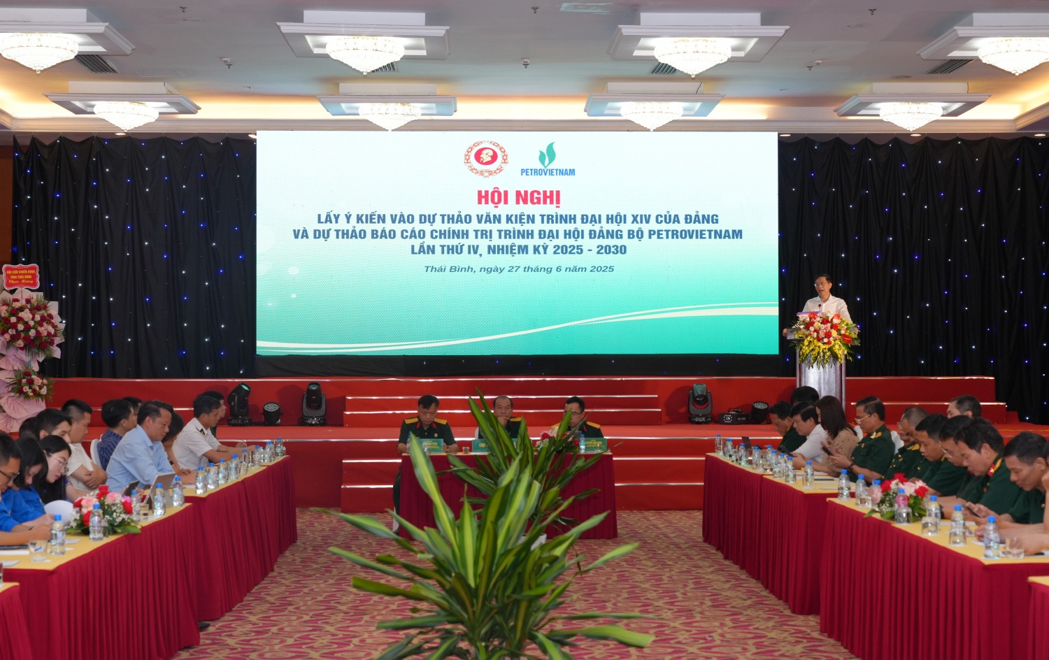 Toàn cảnh Hội nghị