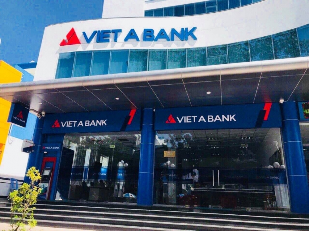 Điểm tin ngân hàng ngày 28/6: VietABank sắp niêm yết gần 540 triệu cổ phiếu trên sàn HOSE