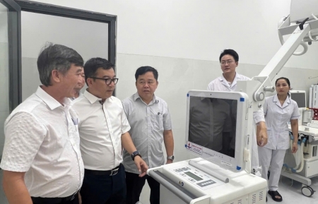 BSR trao tặng trang thiết bị y tế hiện đại trị giá 20 tỷ đồng cho huyện Côn Đảo