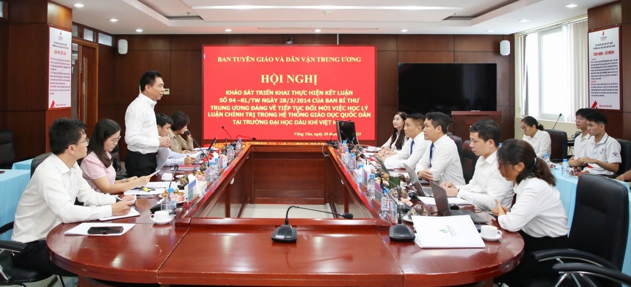 PVU nâng cao chất lượng giáo dục lý luận chính trị, bồi dưỡng thế hệ công dân ưu tú
