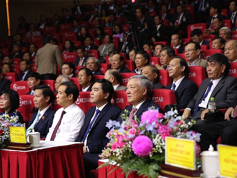 Tổng thuật: Công bố nghị quyết, quyết định sáp nhập đơn vị hành chính, chỉ định nhân sự trên cả nước