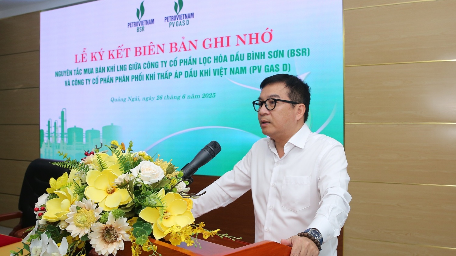 BSR and PV Gas D sign Memorandum of Understanding on LNG trading principles