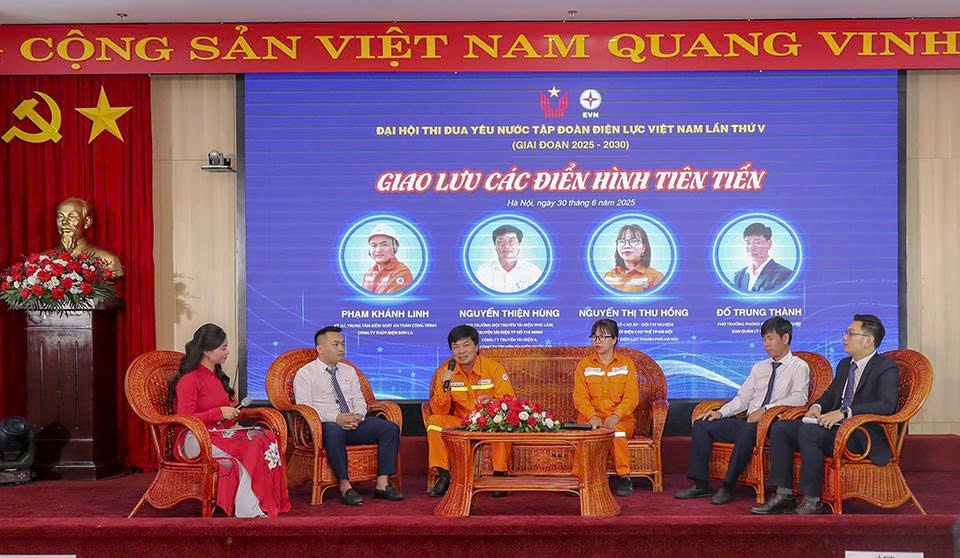 Đại hội Thi đua Yêu nước EVN lần thứ V: Nơi bản lĩnh người thợ điện tỏa sáng