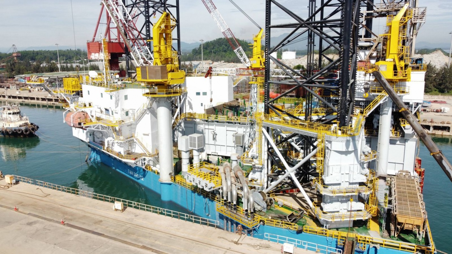 Hoàn thành bảo dưỡng sửa chữa, PVSM bàn giao Giàn Tam Đảo 02 cho Vietsovpetro Hoàn thành bảo dưỡng sửa chữa, PVSM bàn giao Giàn Tam Đảo 02 cho Vietsovpetro