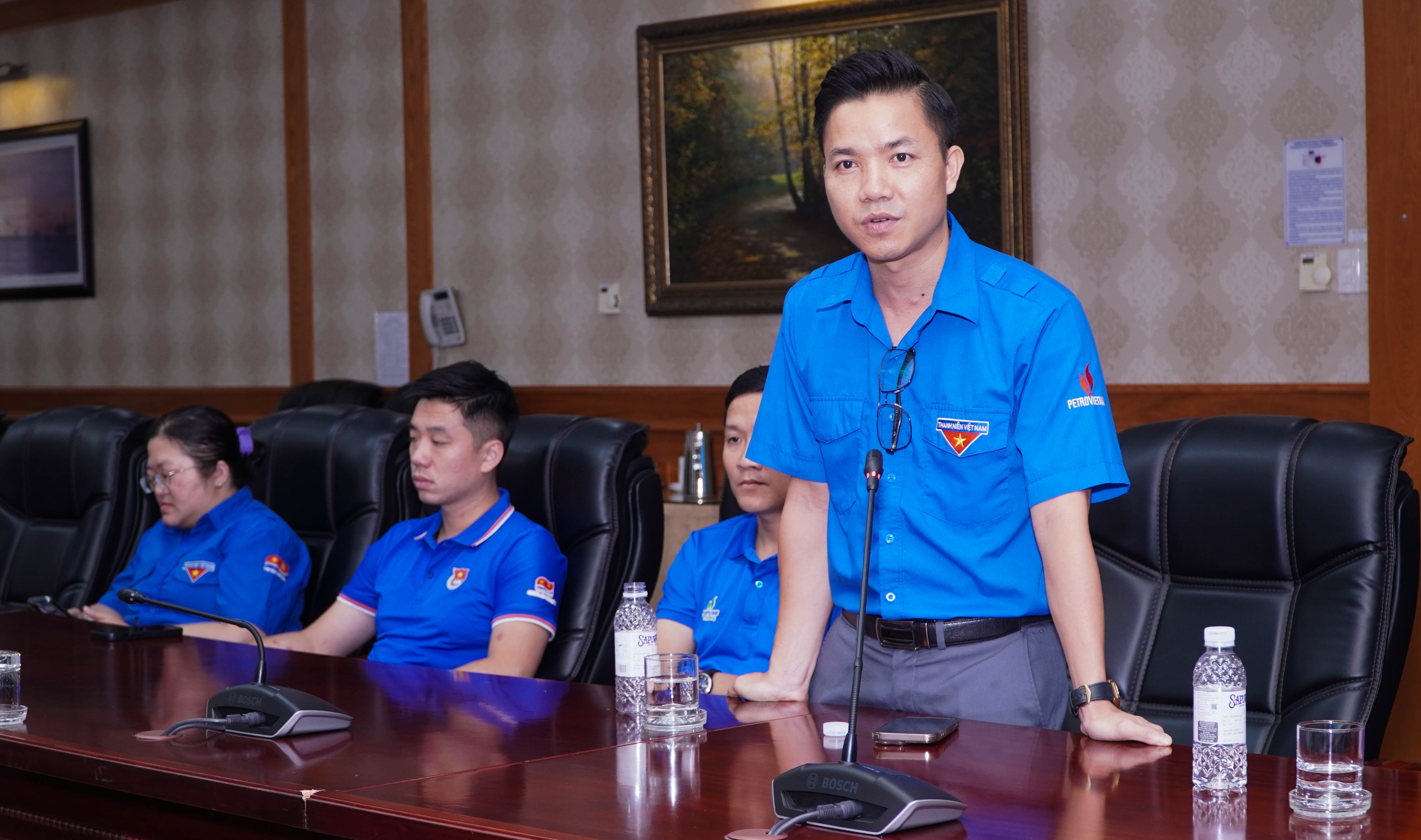Tuổi trẻ Petrovietnam góp ý vào văn kiện Đại hội Đảng các cấp
