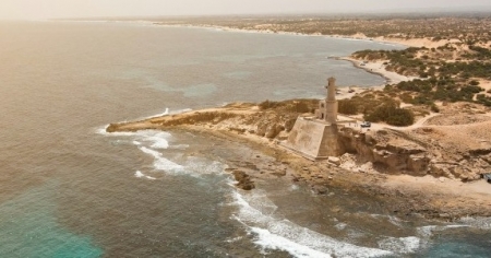 Tàu chở dầu phát nổ ngoài khơi bờ biển Libya