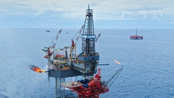 Tăng trưởng ổn định trong 6 tháng đầu năm, Petrovietnam tạo đà cho chiến lược dài hạn