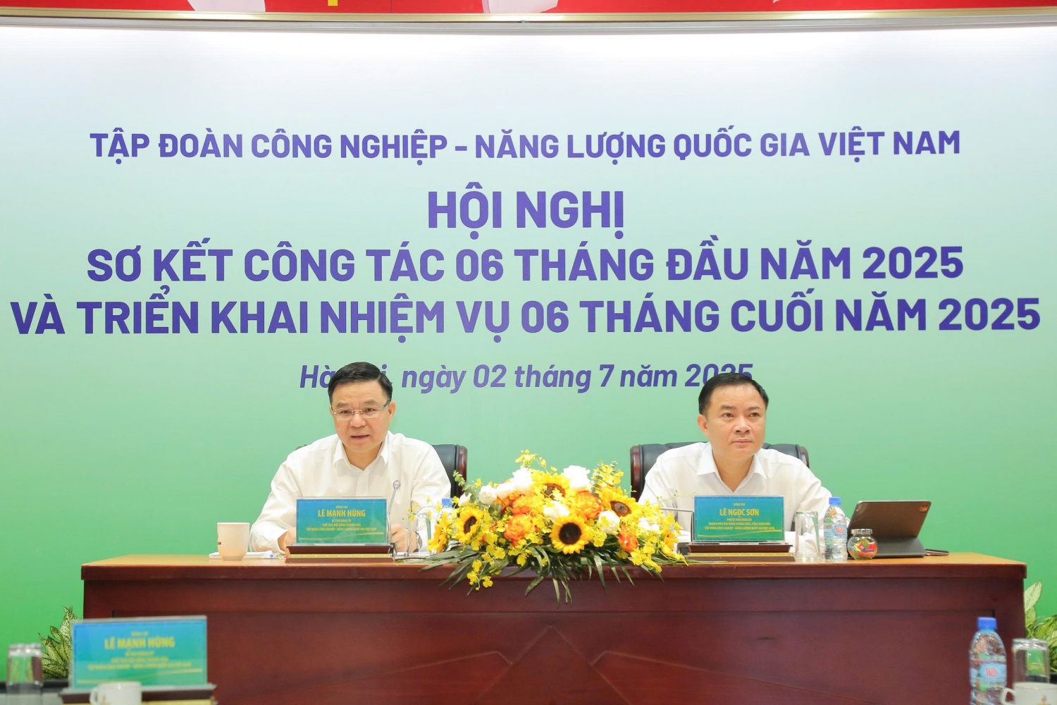 Tăng trưởng ổn định trong 6 tháng đầu năm, Petrovietnam tạo đà cho chiến lược dài hạn