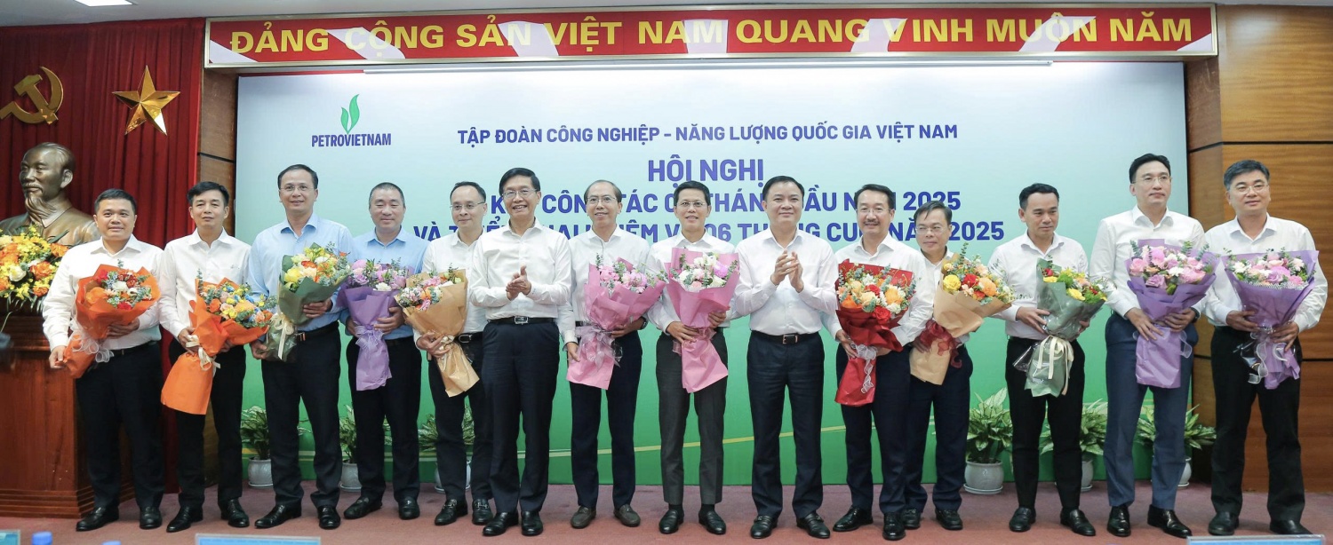 PV GAS được vinh danh tại Hội nghị sơ kết công tác 6 tháng đầu năm 2025 của Petrovietnam