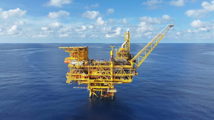 Kình Ngư Trắng - Kình Ngư Trắng Nam: Kỳ tích giữa trùng khơi, thắp sáng khát vọng Petrovietnam