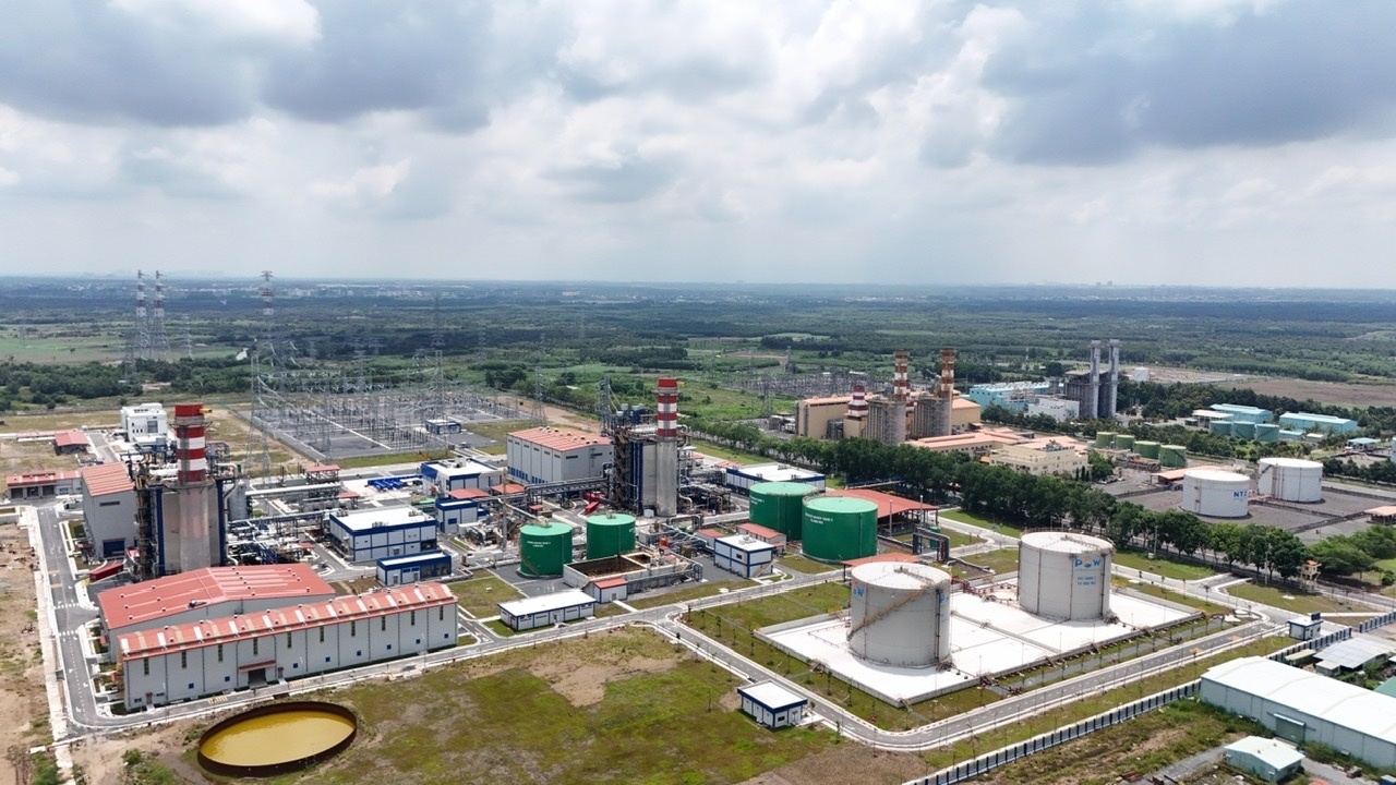 Lãnh đạo Petrovietnam kiểm tra, giám sát hoạt động các nhà máy, công trình tại Trung tâm Điện lực Nhơn Trạch