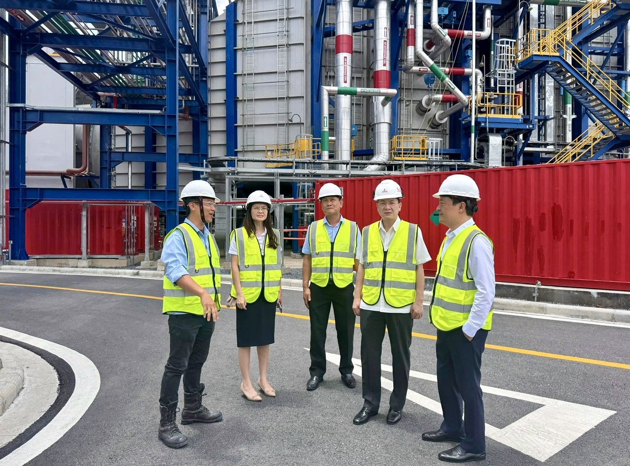 Lãnh đạo Petrovietnam kiểm tra, giám sát hoạt động các nhà máy, công trình tại Trung tâm Điện lực Nhơn Trạch