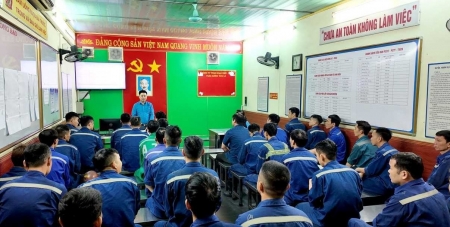 Than Mạo Khê phát động Tháng thi đua cao điểm an toàn vệ sinh lao động