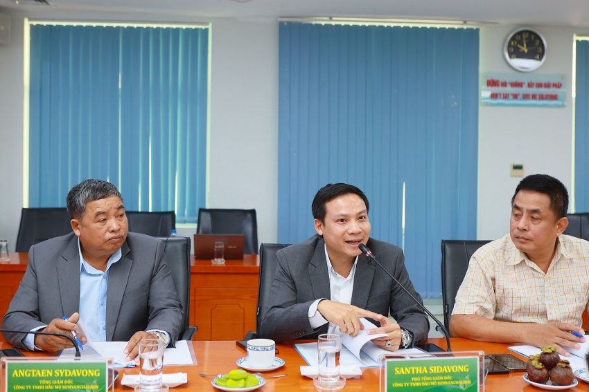 BSR strengthens cooperation to supply petroleum products to the Lao market