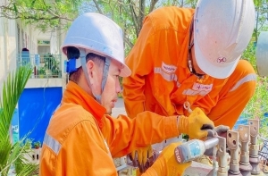 Kỷ lục tiêu thụ điện giữa thời tiết cực đoan: Hệ thống điện đang vận hành ra sao?