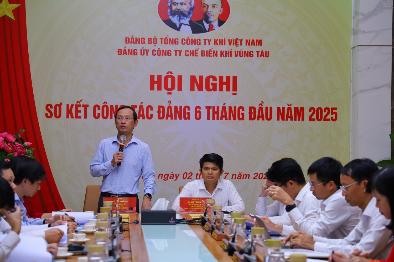Lãnh đạo PV GAS VUNG TAU phát biểu tại Hội nghị