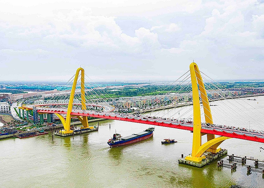 Vingroup thông xe cầu Hoàng Gia - Biểu tượng phát triển mới phía đông bắc thành phố Hải Phòng
