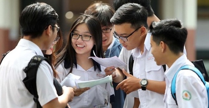Bạn học trường nào?