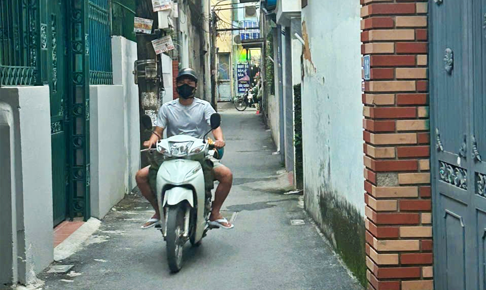 Xe điện thay xe xăng: Người dân ủng hộ nhưng vẫn chờ hạ tầng