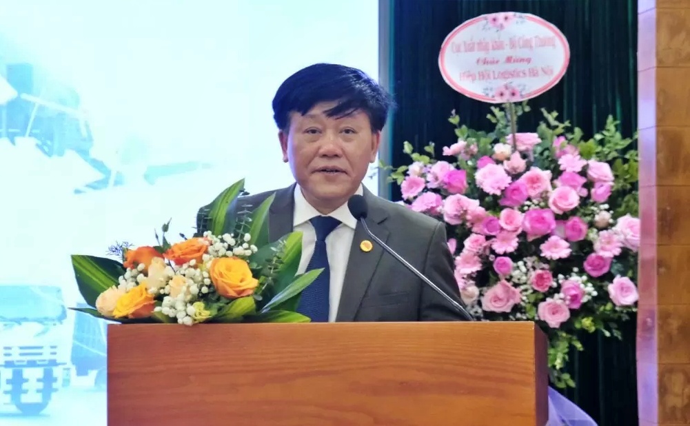 Xe điện thay xe xăng: Người dân ủng hộ nhưng vẫn chờ hạ tầng