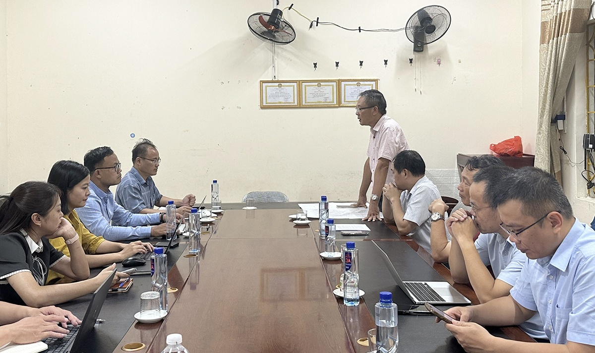 Phó Tổng giám đốc EVNNPT Nguyễn Ngọc Tân đôn đốc tiến độ thi công 2 dự án truyền tải tại Lai Châu Lãnh đạo EVNNPT đôn đốc tiến độ thi công 2 dự án truyền tải tại Lai Châu