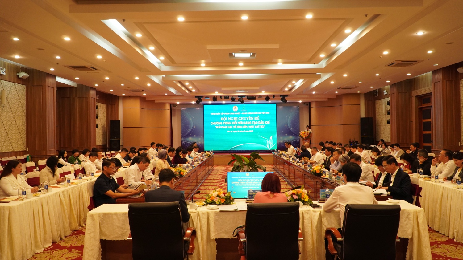 Công đoàn Petrovietnam khơi nguồn trí tuệ, thúc đẩy đổi mới sáng tạo Công đoàn Petrovietnam khơi nguồn trí tuệ, thúc đẩy đổi mới sáng tạo