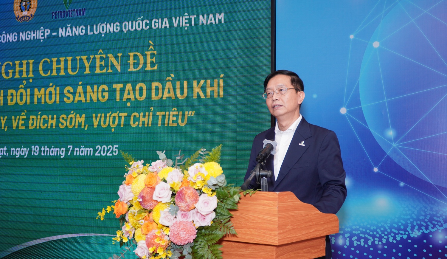 Công đoàn Petrovietnam khơi nguồn trí tuệ, thúc đẩy đổi mới sáng tạo Công đoàn Petrovietnam khơi nguồn trí tuệ, thúc đẩy đổi mới sáng tạo