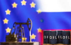 Trần giá dầu trong gói trừng phạt mới của EU với Nga thể hiện điều gì?