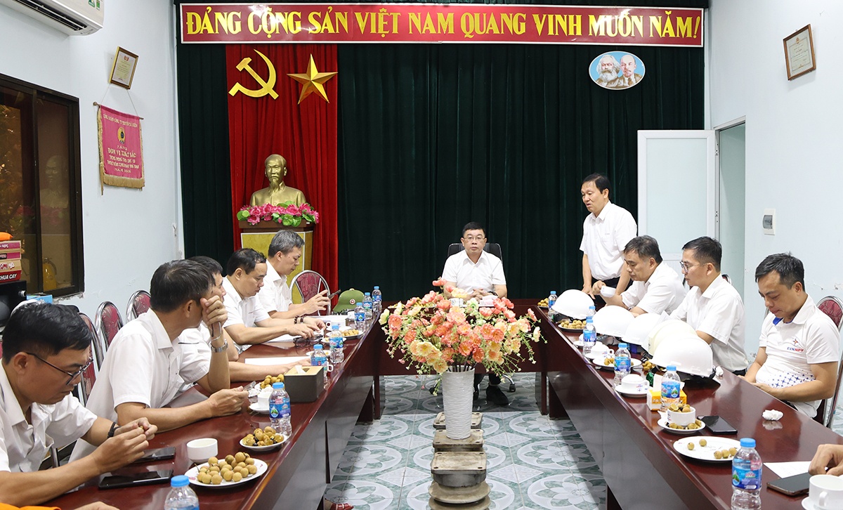 EVNNPT tập trung cao độ, chủ động ứng phó với bão Wipha