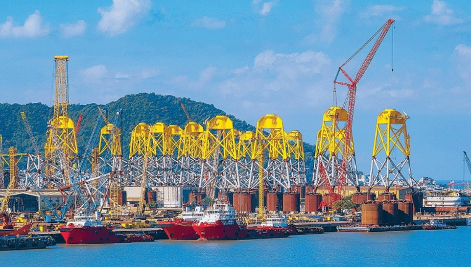 Petrovietnam chuyển mình thành tập đoàn năng lượng xanh, sẵn sàng cho thị trường tín chỉ carbon