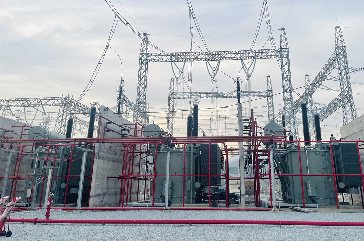 Đóng điện Dự án Trạm biến áp 500kV Vĩnh Yên và đường dây đấu nối