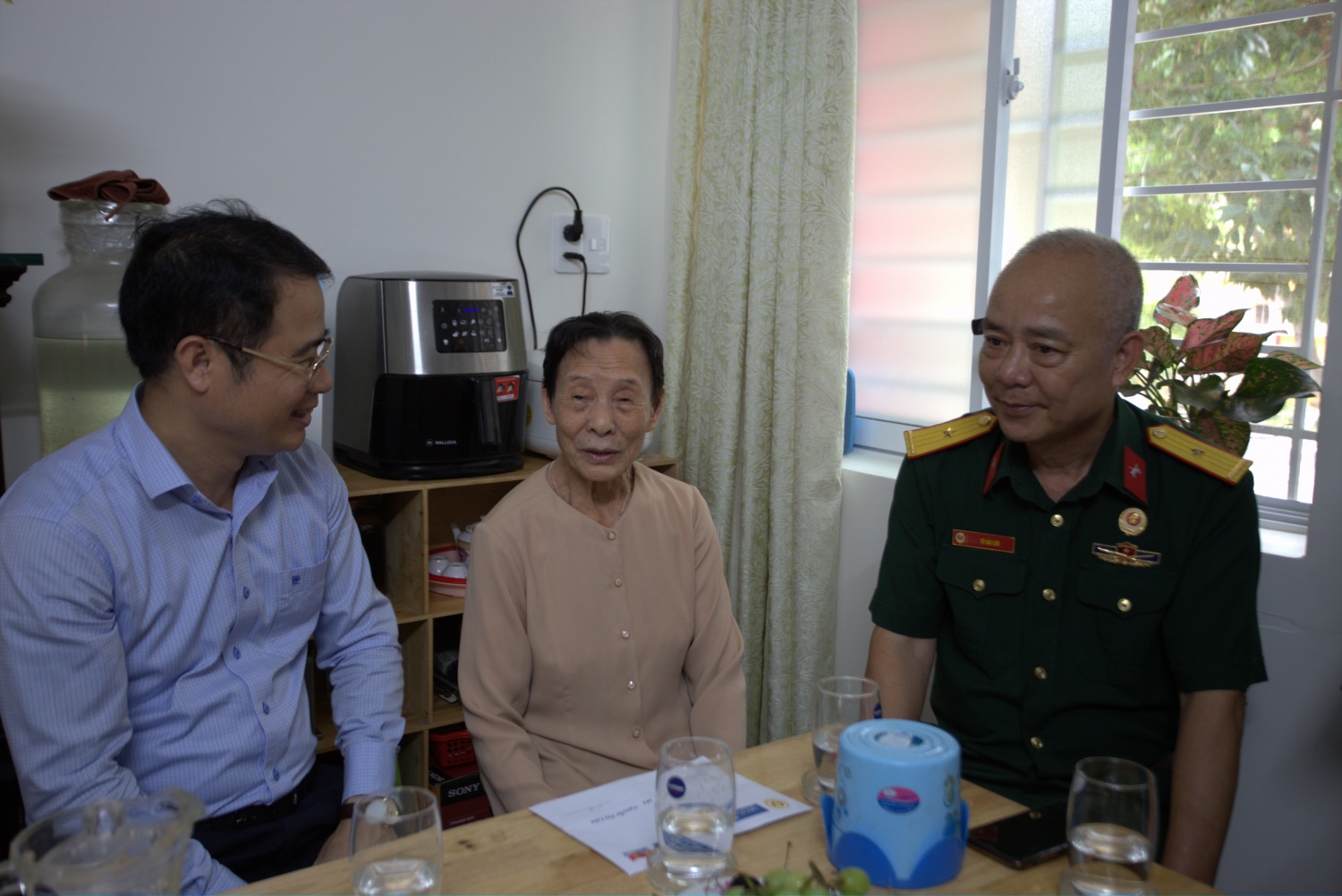 Vietsovpetro thăm hỏi, tri ân các thương binh, gia đình liệt sĩ