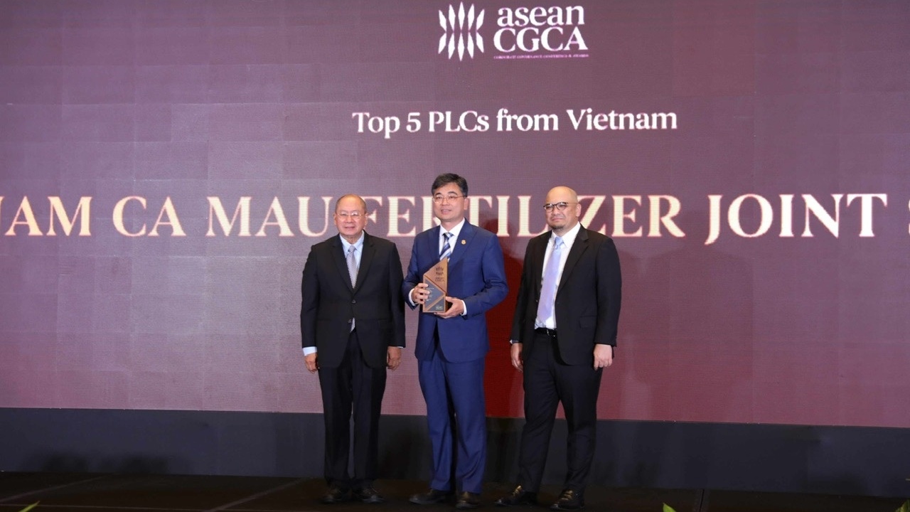 PVCFC được vinh danh Top 5 doanh nghiệp niêm yết Việt Nam - Khẳng định đẳng cấp quản trị ASEAN