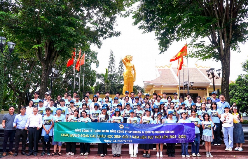 PV Drilling tuyên dương, khen thưởng con em CBCNV đạt thành tích học sinh giỏi 8 năm liên tục