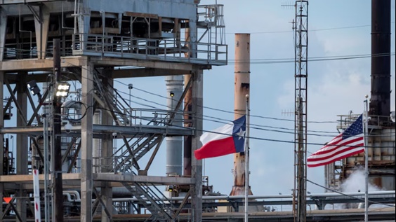 "Cú xoay mình" của lọc dầu Mỹ trước khủng hoảng nguồn cung Venezuela - Mexico