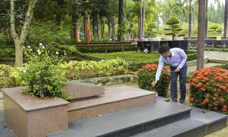 PV GAS SE dâng hương tưởng niệm các anh hùng liệt sĩ