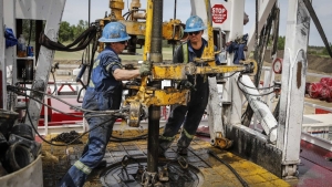 Doanh nghiệp và nhà đầu tư Mỹ âm thầm nhắm tới dầu khí Canada