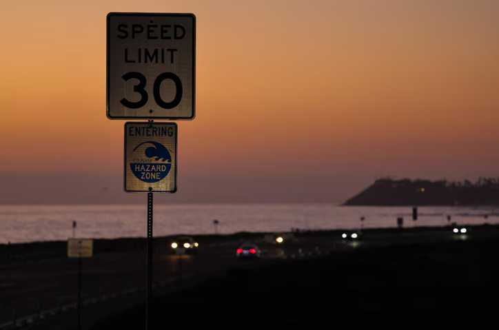 Nhật Bản  Nhật Bản