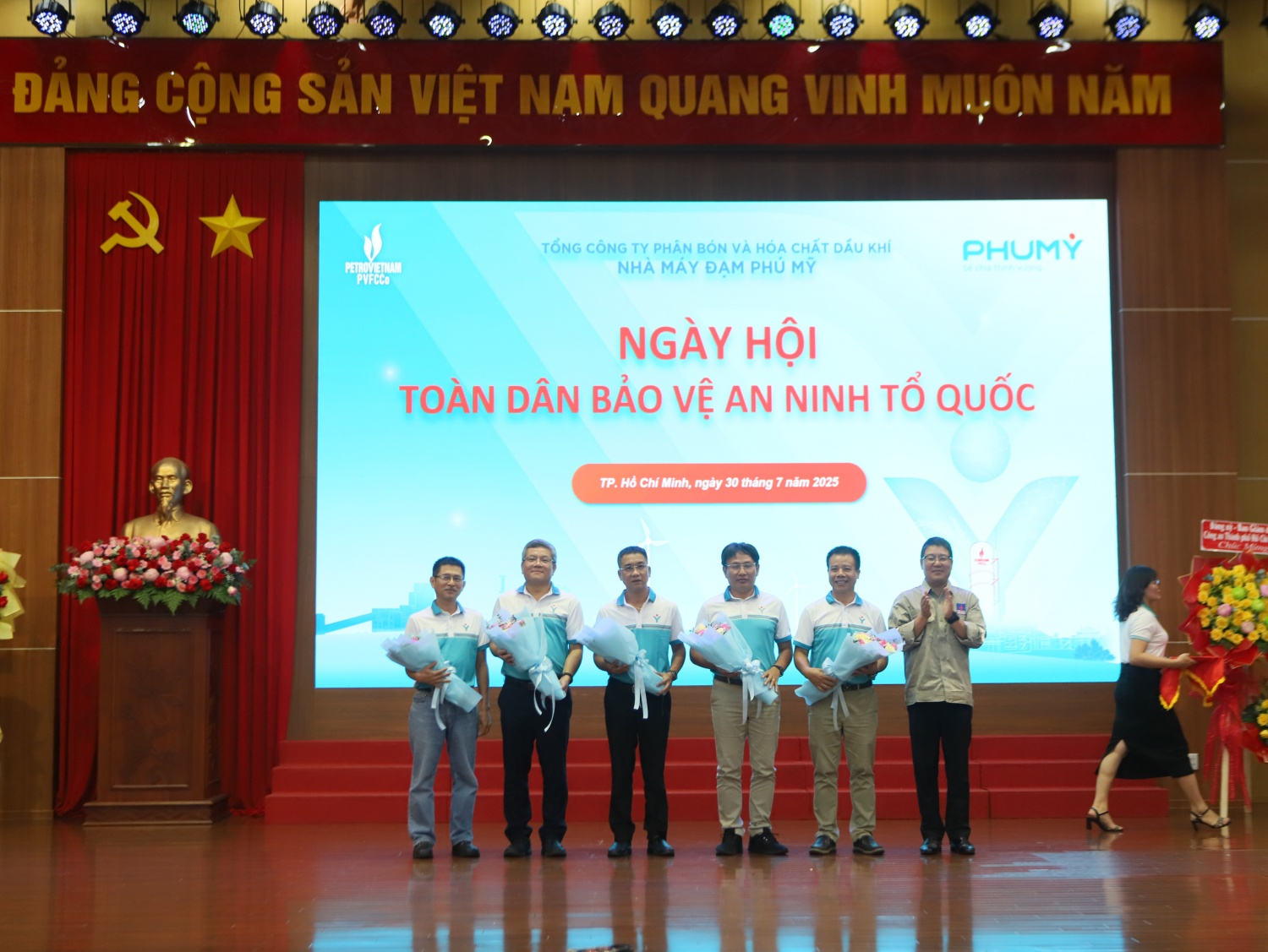 Ngày hội Toàn dân Bảo vệ ANTQ tại Nhà máy đạm Phú Mỹ Ngày hội Toàn dân bảo vệ an ninh Tổ quốc tại Nhà máy Đạm Phú Mỹ