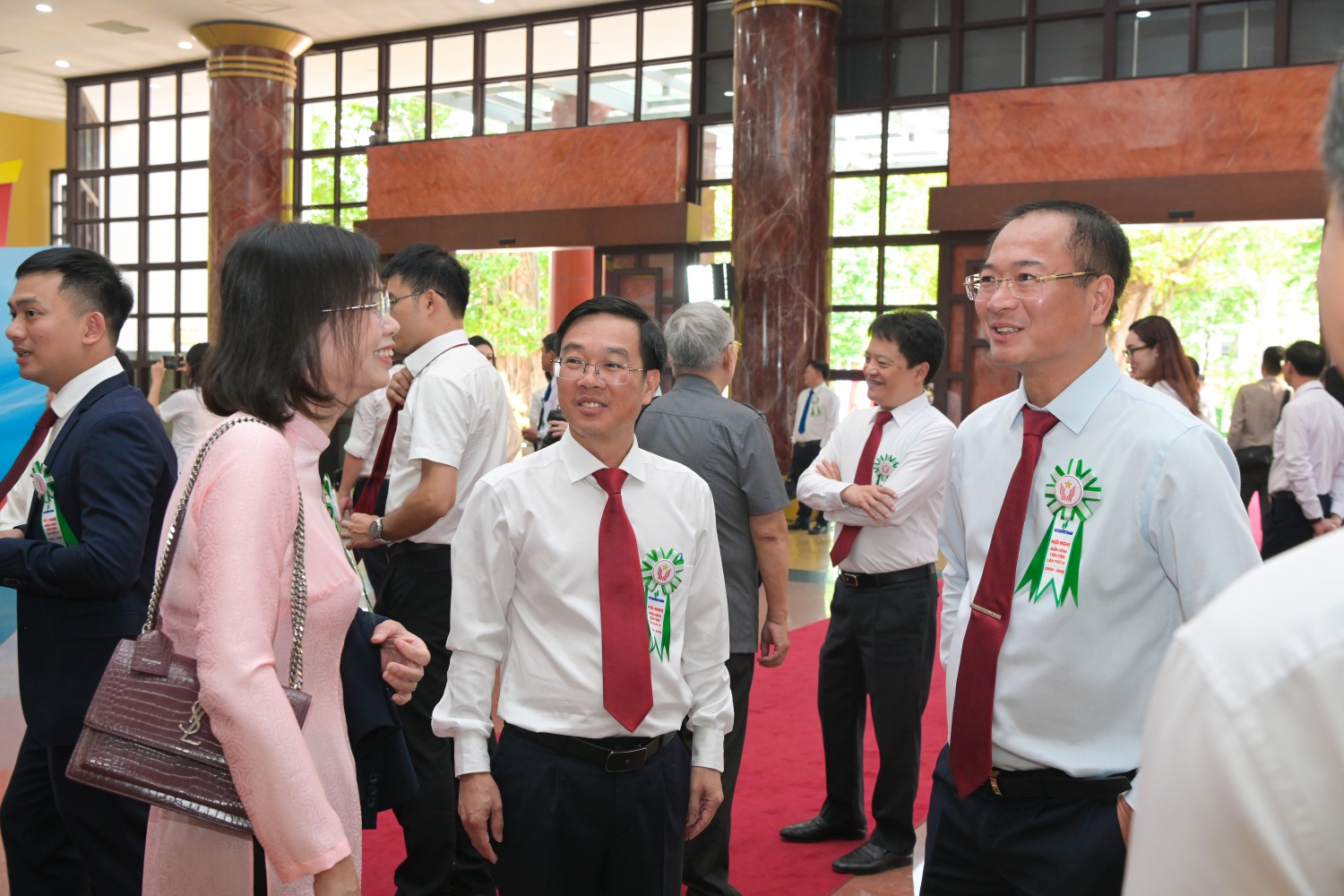 [CHÙM ẢNH] Tự hào gương sáng Petrovietnam: Hội nghị điển hình tiên tiến lần thứ VI (2025-2030)