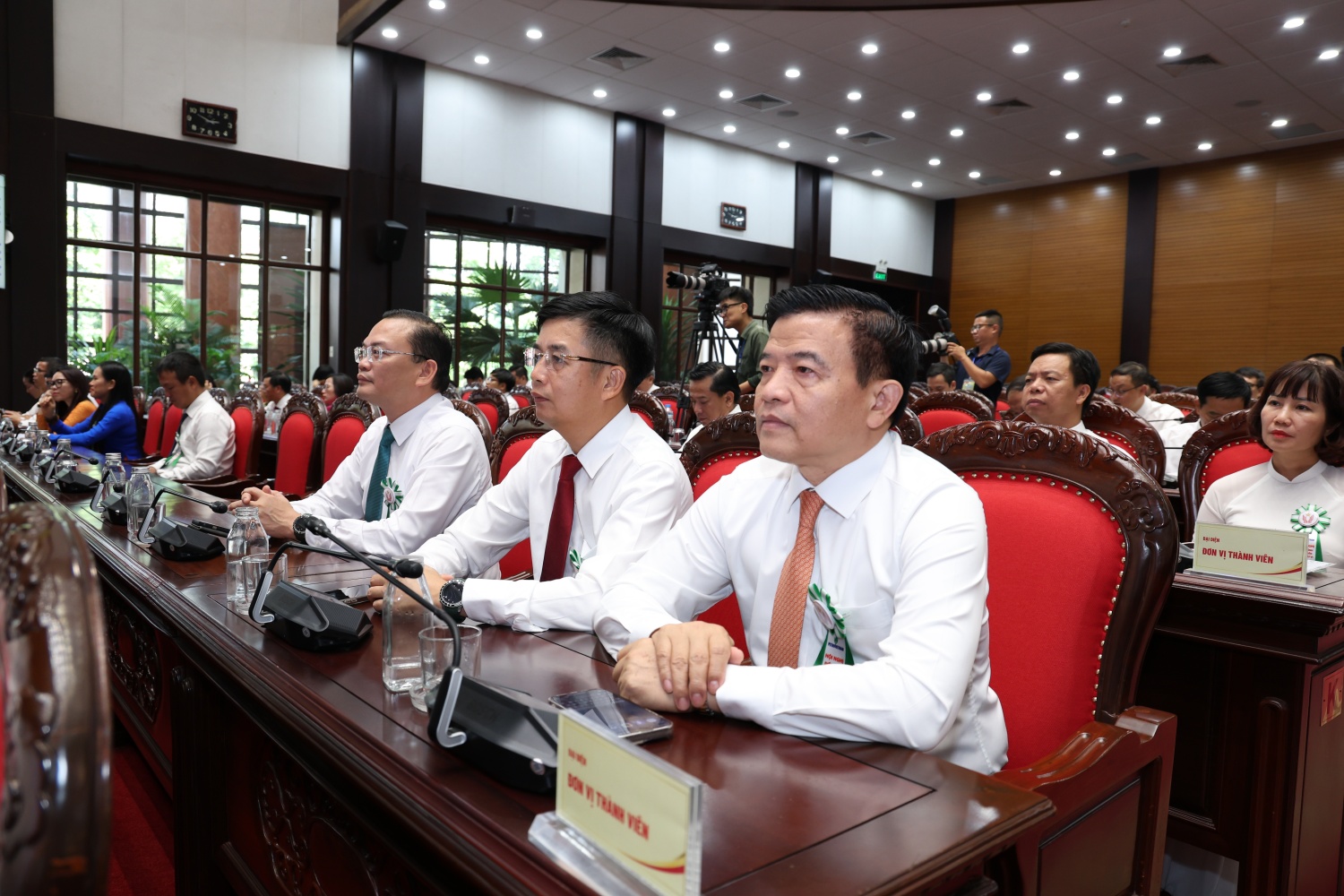 [CHÙM ẢNH] Tư hào gương sáng Petrovietnam: Hội nghị điển hình tiên tiến lần thứ VI (2025-2030)