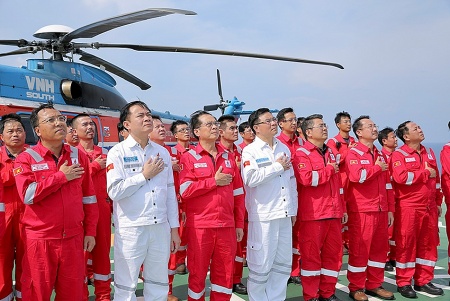 viet tiep cau chuyen tu hao petrovietnam