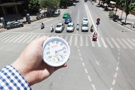 Em ơi... Hà Nội nóng!