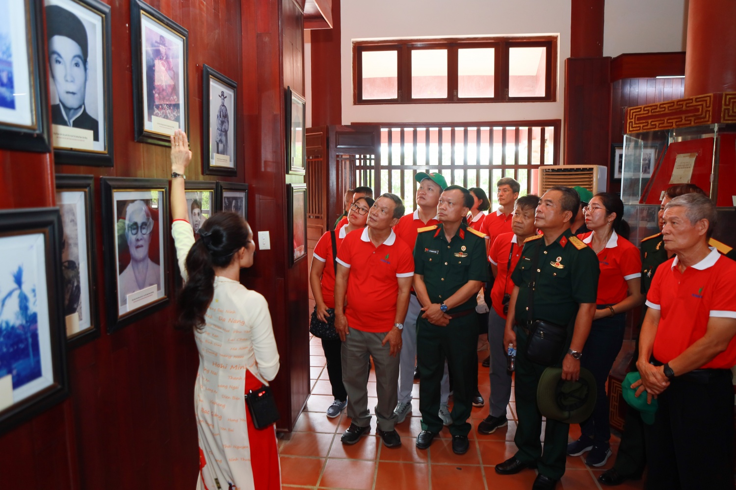 Lan tỏa nghĩa tình Petrovietnam trong hành trình về nguồn tại Quảng Ngãi