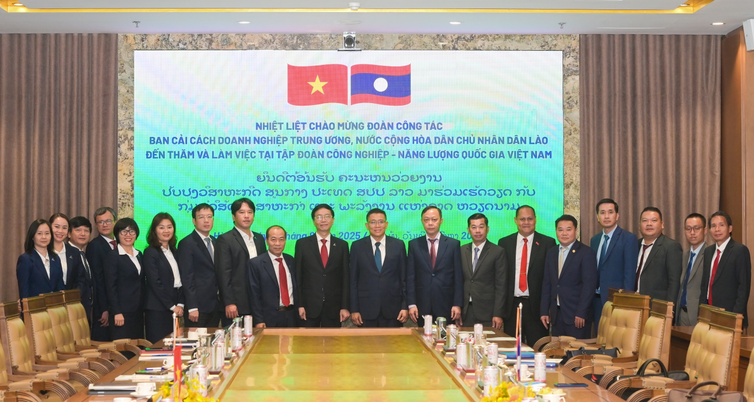Petrovietnam đón Đoàn công tác Ban Cải cách Doanh nghiệp Trung ương Lào đến thăm và làm việc