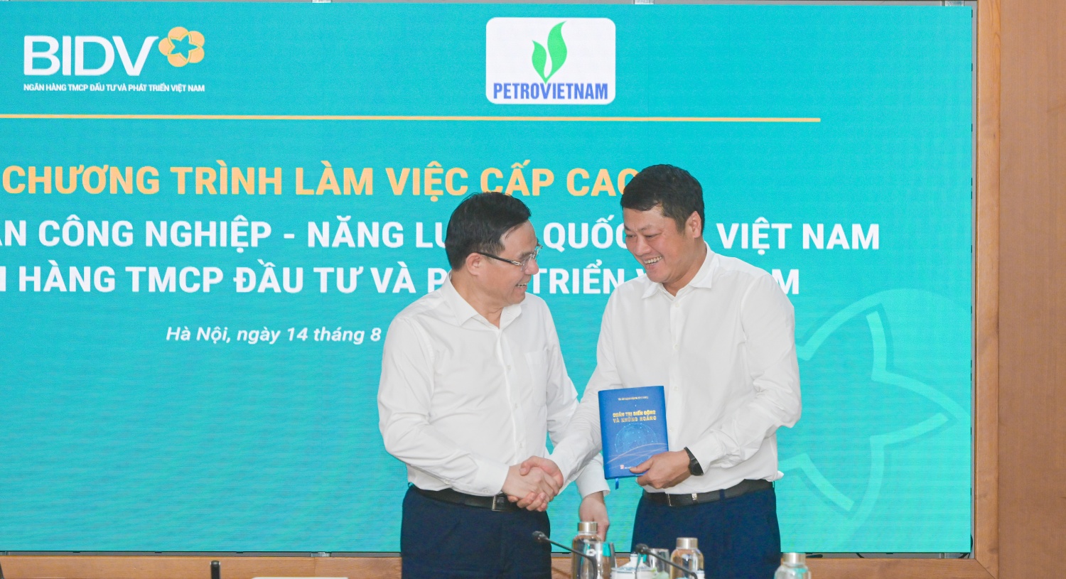 Petrovietnam thúc đẩy hợp tác với Ngân hàng BIDV Petrovietnam thúc đẩy hợp tác với Ngân hàng BIDV