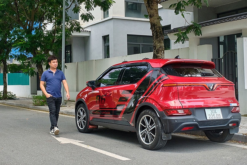Khách hàng tiên phong sau 2 năm sử dụng VinFast VF 5: Xe chạy quá tiết kiệm, bảo dưỡng cấp 70.000 km chỉ 400.000 đồng