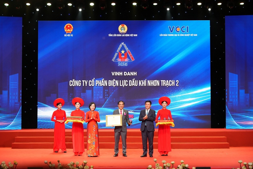 3 đơn vị Petrovietnam được vinh danh “Doanh nghiệp tiêu biểu vì người lao động” năm 2025 3 đơn vị Petrovietnam được vinh danh “Doanh nghiệp tiêu biểu vì người lao động” năm 2025
